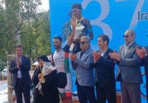 قهرمانی که مدالش را تقدیم مادرش کرد
