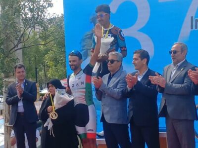قهرمانی که مدالش را تقدیم مادرش کرد