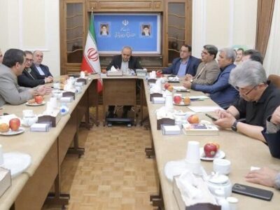 استاندار آذربایجان شرقی: حق و حقوق کارگران و کارفرمایان در اصلاح قانون مشاغل سخت رعایت شود