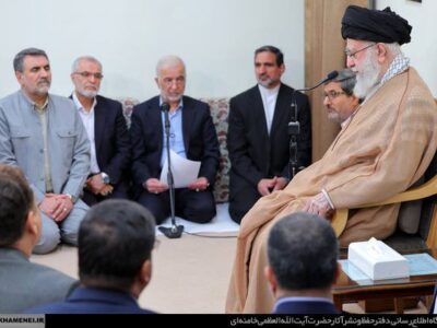 حضور استاندار آذربایجان شرقی در جلسه دیدار وزیر کشور و استانداران با رهبر معظم انقلاب اسلامی