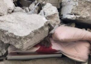 از «کاپشن‌ صورتی با گوشواره قلبی» تا خواب ابدی در «تخت‌خواب صورتی»/ این بی‌رحمی‌ها را فراموش نمی‌کنیم
