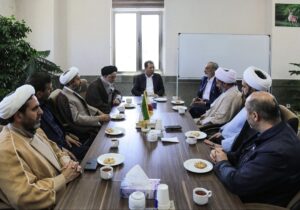 دیدار قائم مقام ستاد اقامه نماز کشور با معاون توسعه مدیریت و منابع انسانی استاندار آذربایجان شرقی