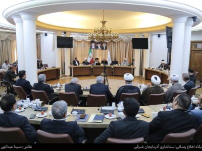 بازدید نماینده ولی فقیه در آذربایجان شرقی و استاندار از توزیع ۲۰ هزار بسته قربانی