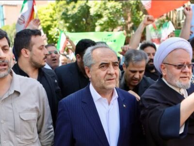حضور استاندار آذربایجان شرقی در راهپیمایی همدلی و ایستادگی «خشم و نصر»