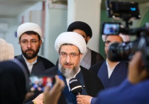 دشمن با شایعه پراکنی به دنبال تضعیف روحیه مردم است