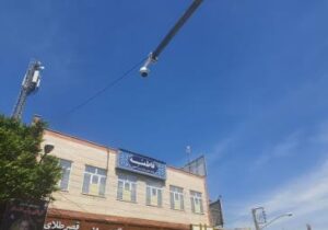 نصب دوربین نظارتی در خیابان آخمقیه