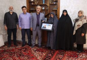 دیدار شهردار تبریز با خانواده معظم شهیدان والامقام «موسی پورعباس قلندر» و «نقی نقی‌پور جیقه»