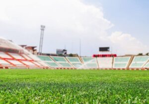 چمن هیبریدی ورزشگاه یادگار امام تبریز وارد تبریز شد