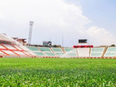 چمن هیبریدی ورزشگاه یادگار امام تبریز وارد تبریز شد