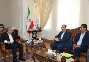 دیدار مدیرعامل شرکت انبارهای عمومی و خدمات گمرکی ایران با استاندار آذربایجان شرقی