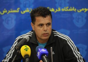 حسین خطیبی به عنوان سرمربی جدید نود ارومیه انتخاب شد