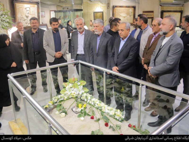 بازدید وزیر فرهنگ و ارشاد اسلامی و استاندار آذربایجان شرقی از مقبره الشعرا و پروژه تالار مرکزی در حال احداث تبریز