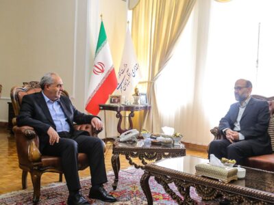 تبریز می تواند الگوی کشوری برای تهیه تاریخ شفاهی باشد
