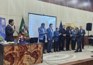 مدیرعامل آبفای آذربایجان‌شرقی به پاس نقش‌آفرینی در ارتقای سلامت عمومی تقدیر شد