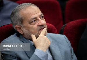انتقاد وزیر آموزش و پرورش از عدم توجه به معلم در دوره ابتدایی و سهم ناچیز وزارتخانه از تولید ناخالص ملی