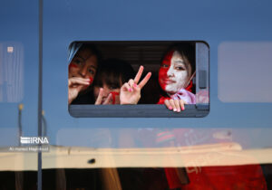 ناوگان اتوبوسرانی تبریز به تماشاگران بازی تراکتور – الشرطه خدمات می‌دهد