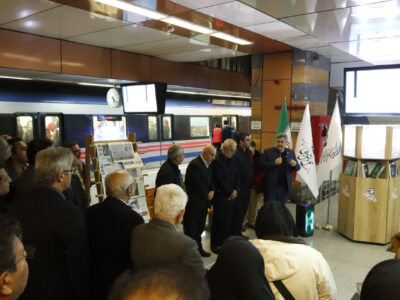 «توقفگاه اندیشه و کتاب» در مترو تبریز افتتاح شد