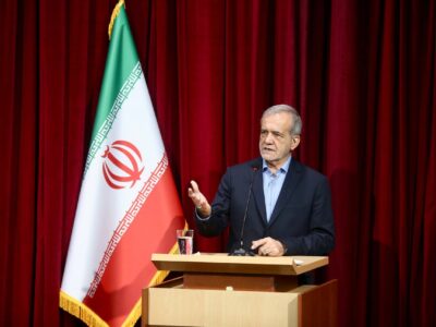 پزشکیان : در سال آینده به کمک پنل های خورشیدی هیچگونه قطعی برقی نخواهیم داشت