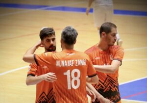 آتشبازی فوتسالیستهای مس سونگون در تبریز/پالایش نفت بندرعباس ۲ مس سونگون ۶