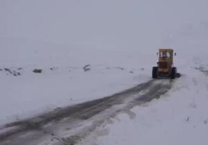 ۴۰۰ روستای آذربایجان شرقی در محاصره برف