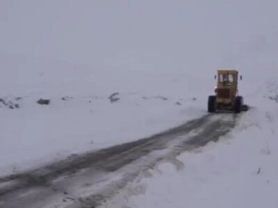 ۴۰۰ روستای آذربایجان شرقی در محاصره برف