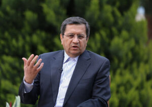 همتی: با ناترازی بانک‌ها برخورد می‌کنم