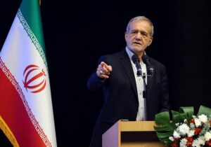 پزشکیان:هر صاحب‌نظری راه‌حلی دارد بیاید کمک کند