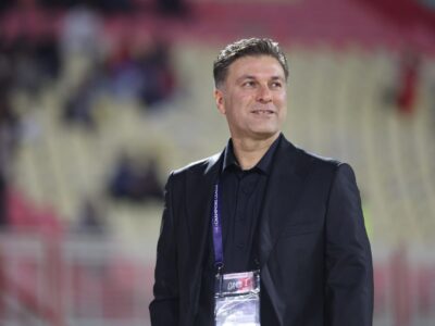 باشگاه تراکتور قاطعانه حامی سرمربی تیم است.