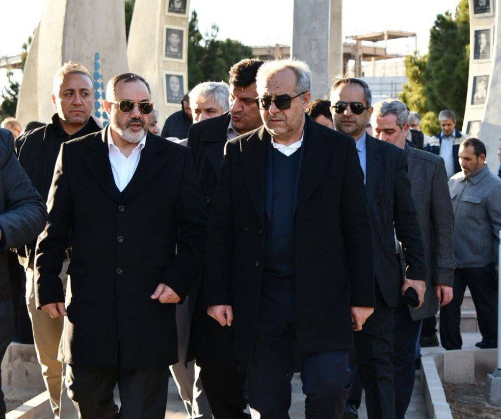 آیین کلنگ‌زنی طرح کیفی‌سازی محصولات سنگین پالایش نفت تبریز برگزار شد