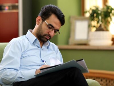 آقای رئیس جمهور؛ سیاه کردن ابزار ارتباطی خبرنگاران مظلوم هنر نیست!