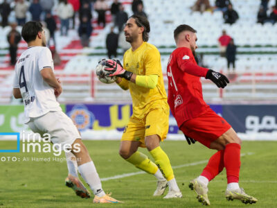 تراکتورِ ربیعی از باخت گریخت