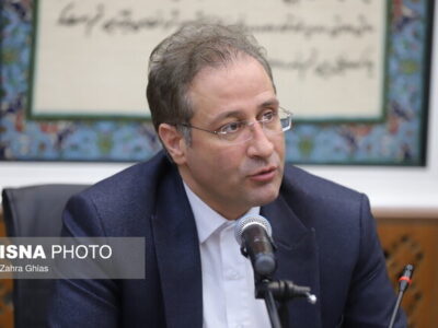 کانون وکلا واسطه میان معترضان و حاکمیت است