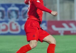 حسینزاده وارد باشگاه صدتاییهای تراکتور شد