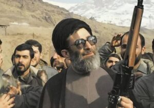 رهبر معظم انقلاب اسلامی ایران در محل کارشان در بیت رهبری به شهادت رسیدند