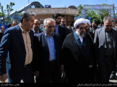 حضور استاندار آذربایجان شرقی در رزمایش توزیع 20 هزار بسته گوشت بین نیازمندان تحت حمایت در سطح استان 