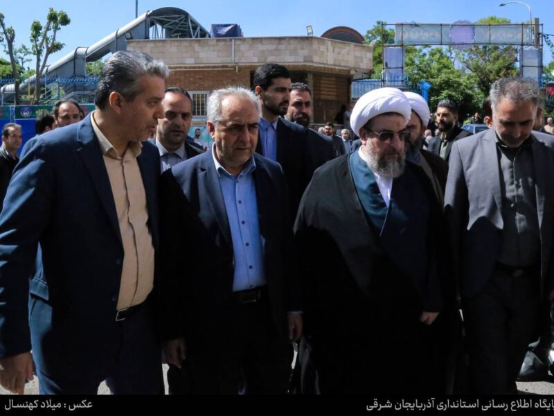حضور استاندار آذربایجان شرقی در رزمایش توزیع 20 هزار بسته گوشت بین نیازمندان تحت حمایت در سطح استان 