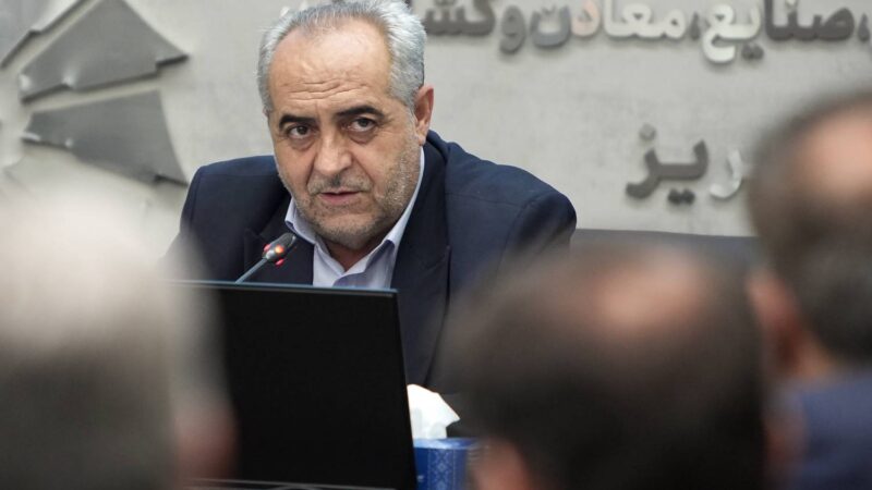 نشست مشترک بررسی مشکلات شهرک‌های صنعتی آذربایجان شرقی با حضور استاندار آذربایجان شرقی و رییس سازمان صنایع کوچک و شهرک‌های صنعتی ایران