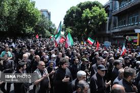 ببینید| راهپیمایی و عزاداری جاماندگان “آیین تشییع پیکر مطهر رهبر شهید” در تبریز